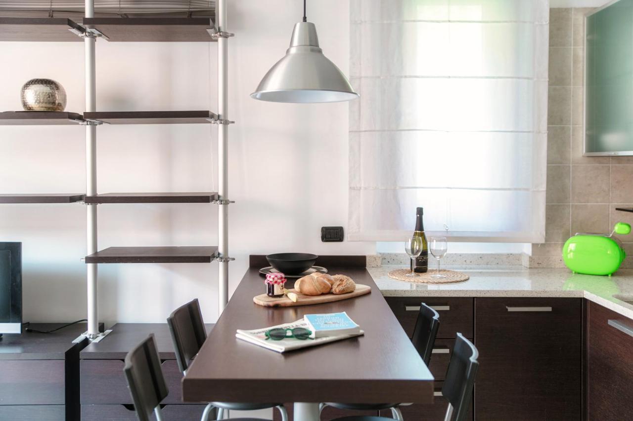 Joivy Splendid Flat W Terrace Near Lake Como Buitenkant foto