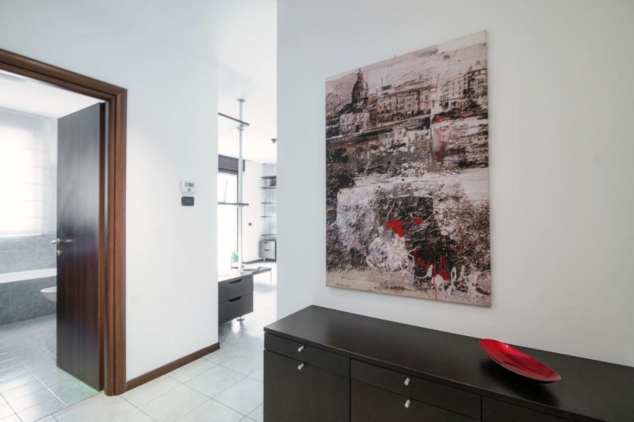 Joivy Splendid Flat W Terrace Near Lake Como Buitenkant foto