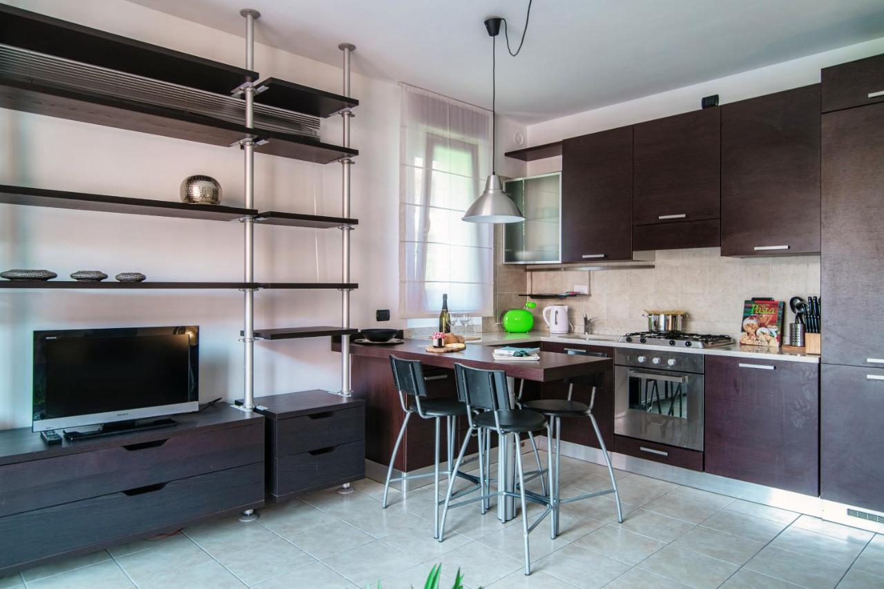 Joivy Splendid Flat W Terrace Near Lake Como Buitenkant foto